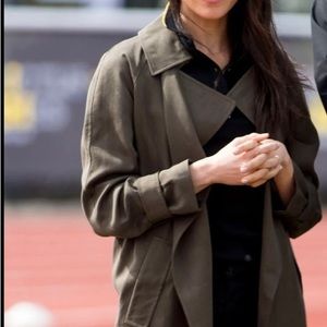 Aritzia trench coat( as seen on Meghan Markle)